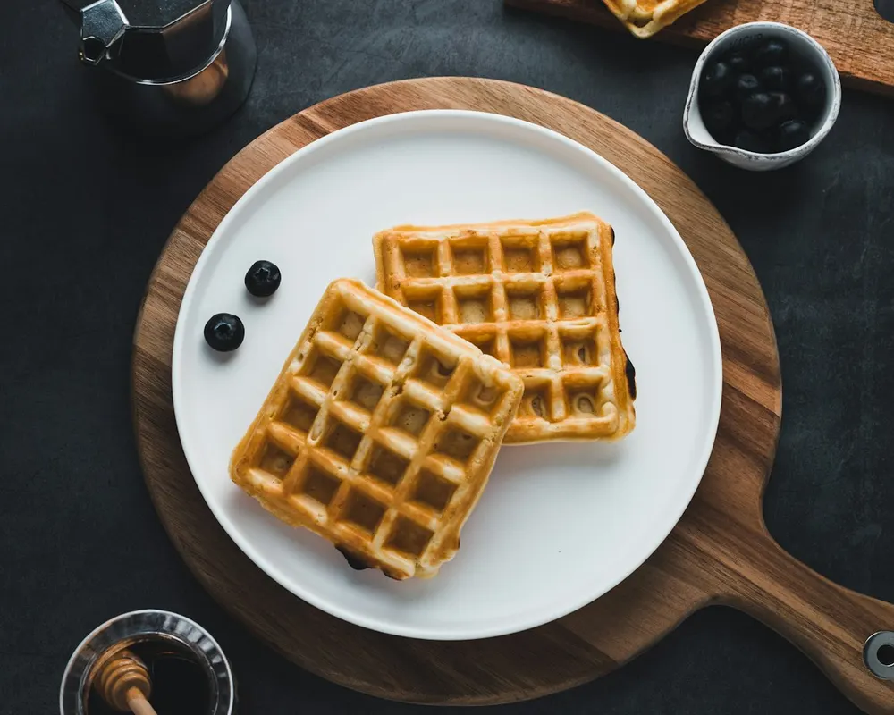 Denny's open on Thanksgiving breakfast waffles with berries and syrup